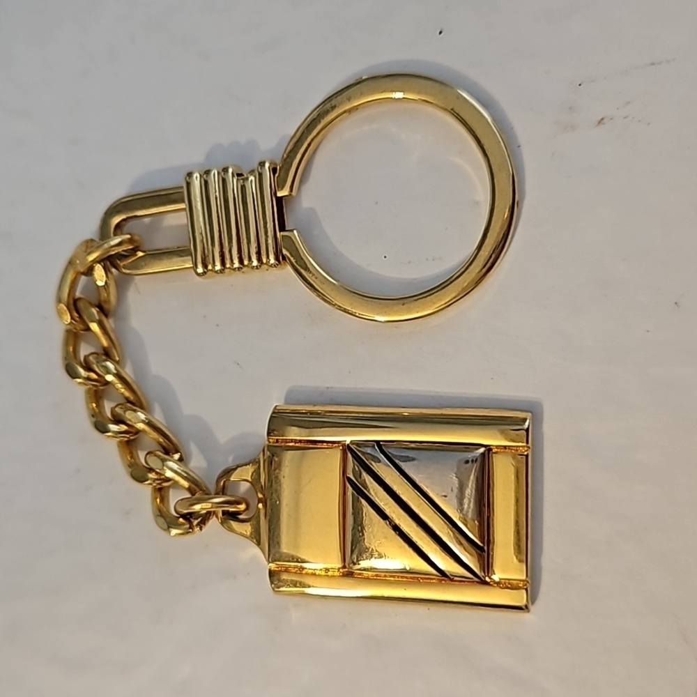 Goldtone Modern Style Key Chain